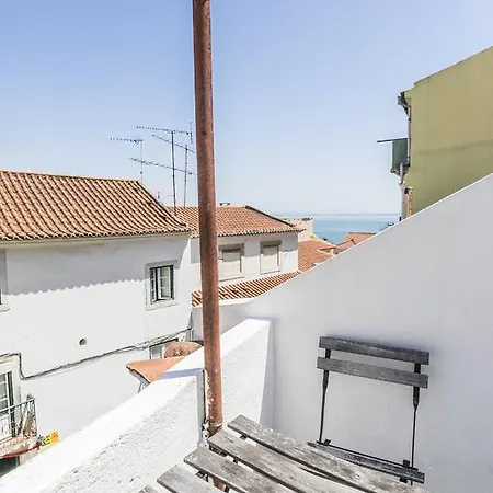 Apartament Alfama Adica